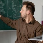 Педагогів навчатимуть методам проведення уроків у ...