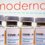 Україна отримала 2 млн доз вакцини Moderna