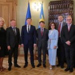 Поглиблення економічної та культурної співпраці: М...