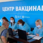 Вчора на Львівщині провакцинували 7967 осіб, з них...
