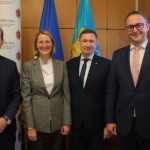 Максим Козицький зустрівся із Надзвичайним і Повно...