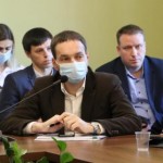 «Все більше людей виявляють бажання вакцинуватись ...