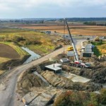 На Дорозі Єдності продовжується облаштування водоп...