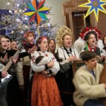 Вертеп і щедрівки: працівників Львівської ОДА прив...