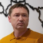 Коктейлі Молотова та протитанкові їжаки: очільник ...