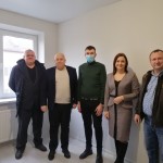 Вручено ключі від квартири юнаку з категорії дітей...