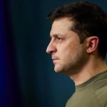 Президент надав звання Героїв 12 захисникам Україн...
