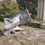 У Комарнівській громаді знесли останній радянський...