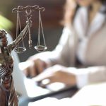 Право на безоплатне звернення до суду
