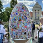 Жовківська майстриня дарує світу рекордну писанку!
