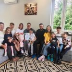 Голова Львівської РДА відвідав ДБСТ родини Золотарьових