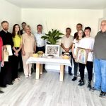 Жительці Куликівської громади вручили ключі від вл...