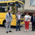 Перемишлянська громада отримала новий шкільний автобус