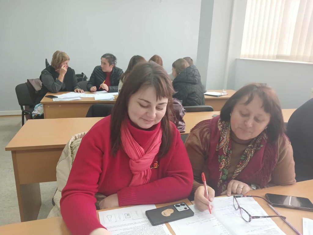 учні на олімпіаді з хімії, фотозвіт