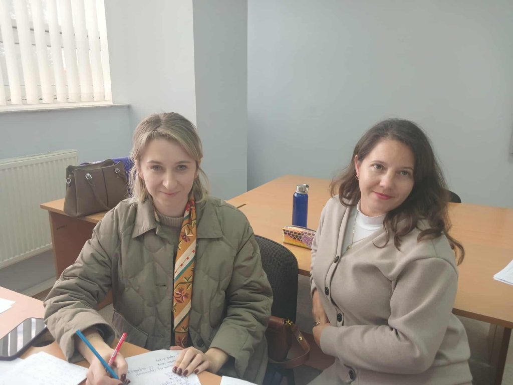 учні на олімпіаді з хімії, фотозвіт