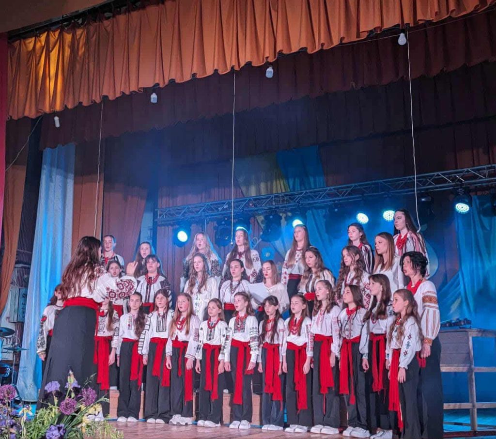 хор оброшинської школи мистецтв
