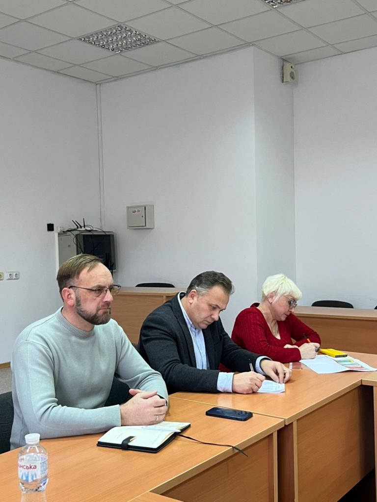 нарада з приводу мобілізації, фотозвіт