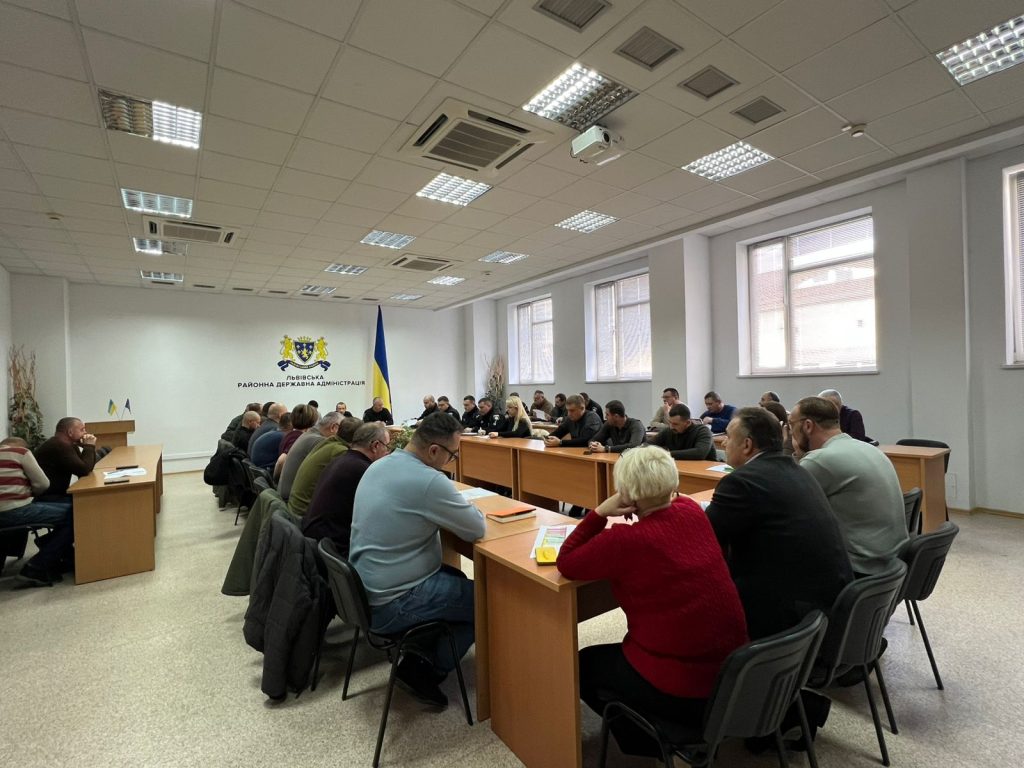 нарада з приводу мобілізації, фотозвіт