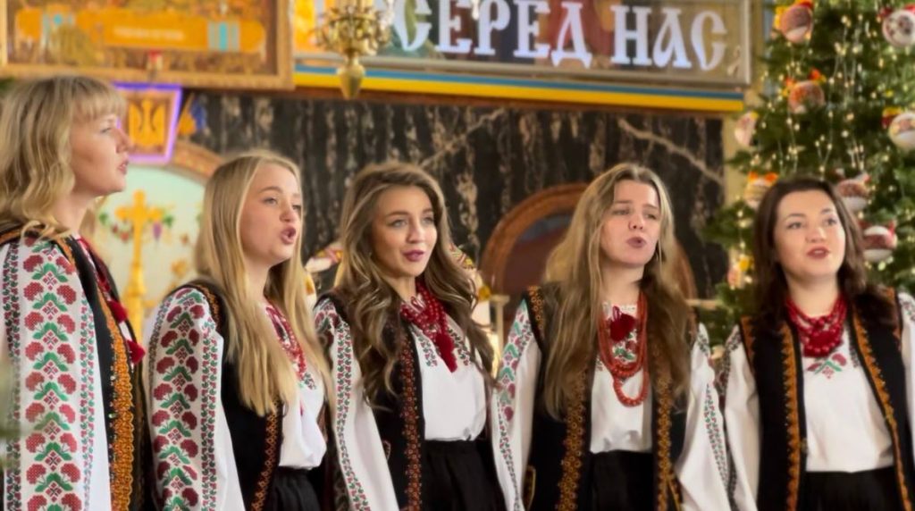 ансамбль крила, фотозвіт