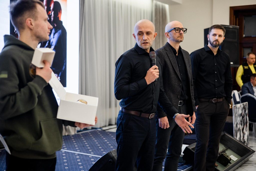 благодійний аукціон, фотозвіт