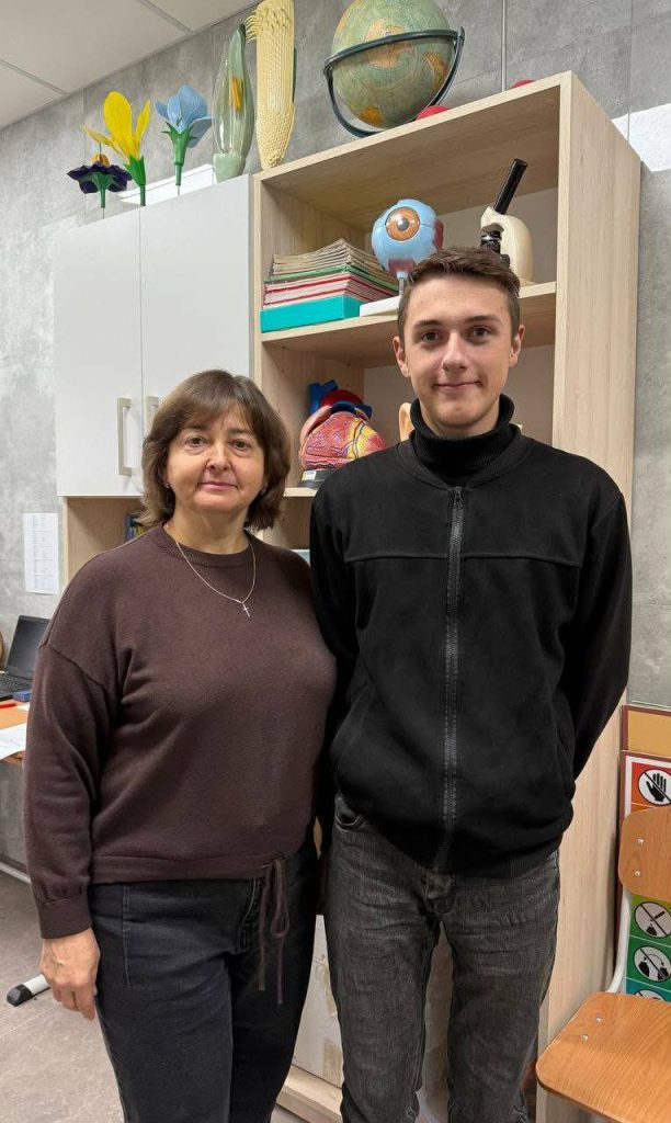 андріан августин