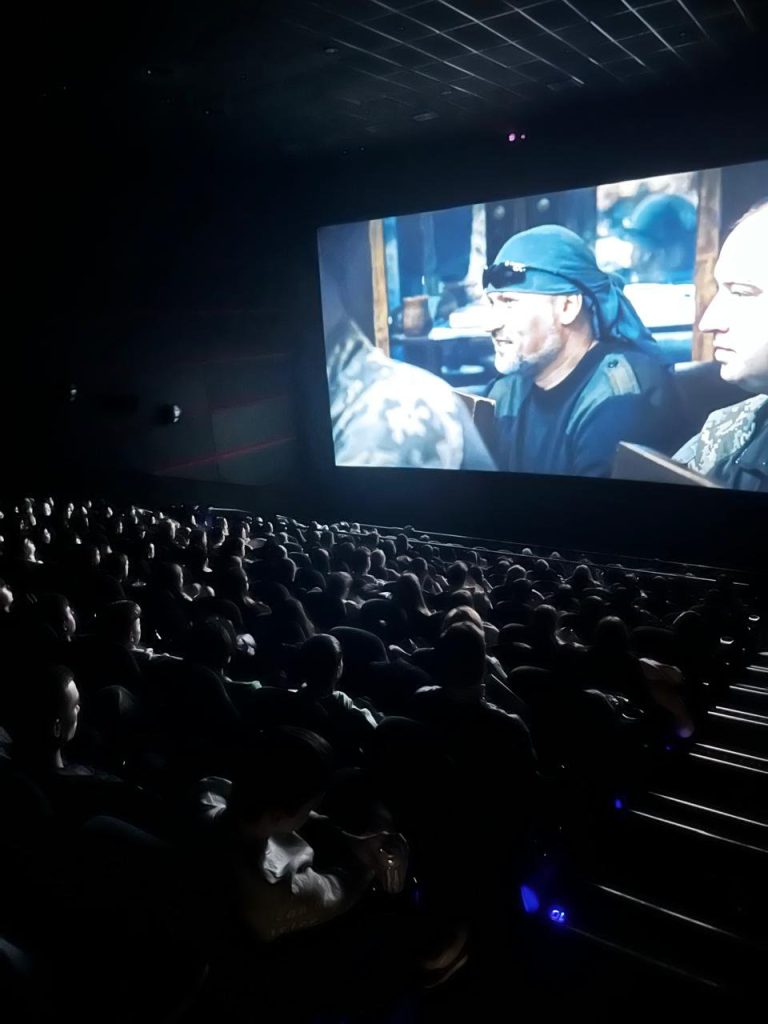 кінопоказ, фотозвіт