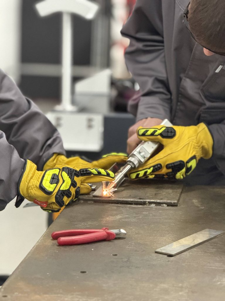 відкриття центру металообробки, фотозвіт