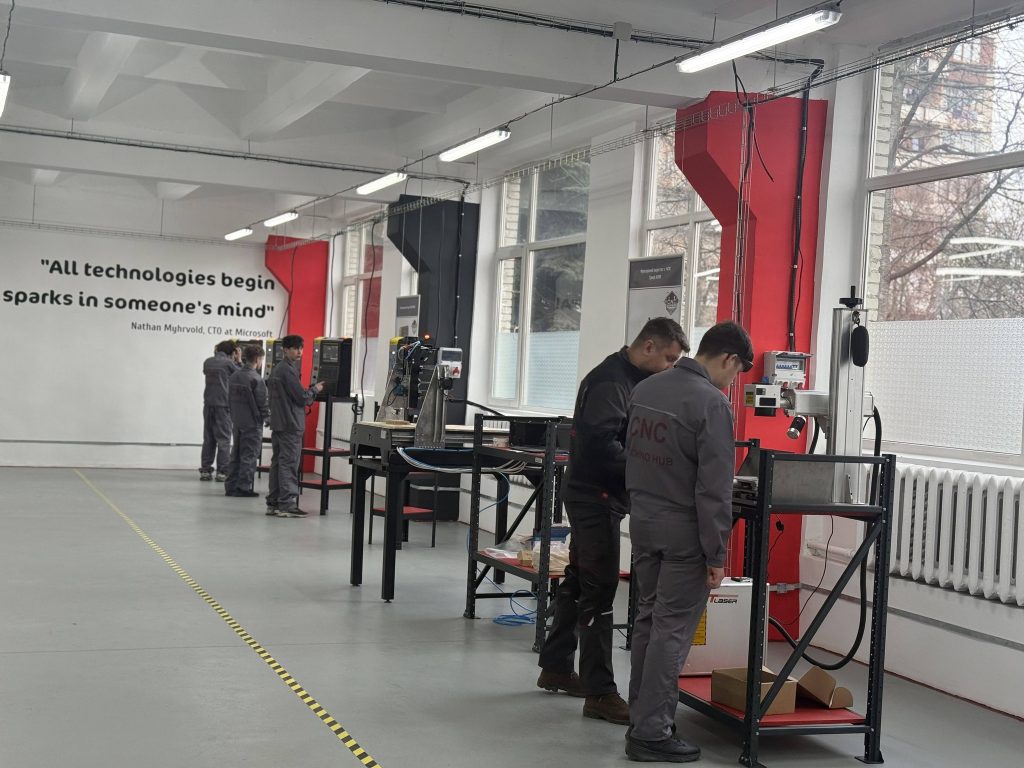 відкриття центру металообробки, фотозвіт