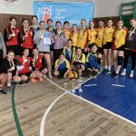 «Пліч-о-пліч»: волейбольний азарт та командна стійкість серед дівчат Львівського району