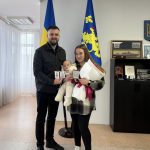 Голова Львівської РДА Павло Грабський вручив відзнаку «БЕРЕГИНЯ ВОЇНА»