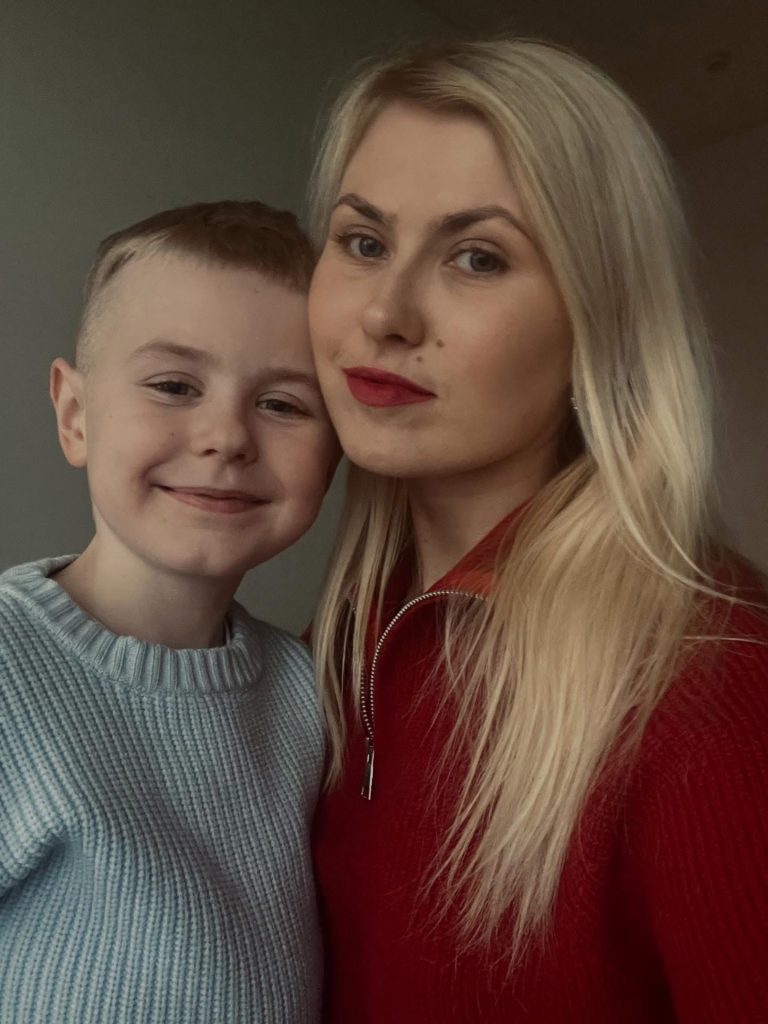 богдан ільків з мамою