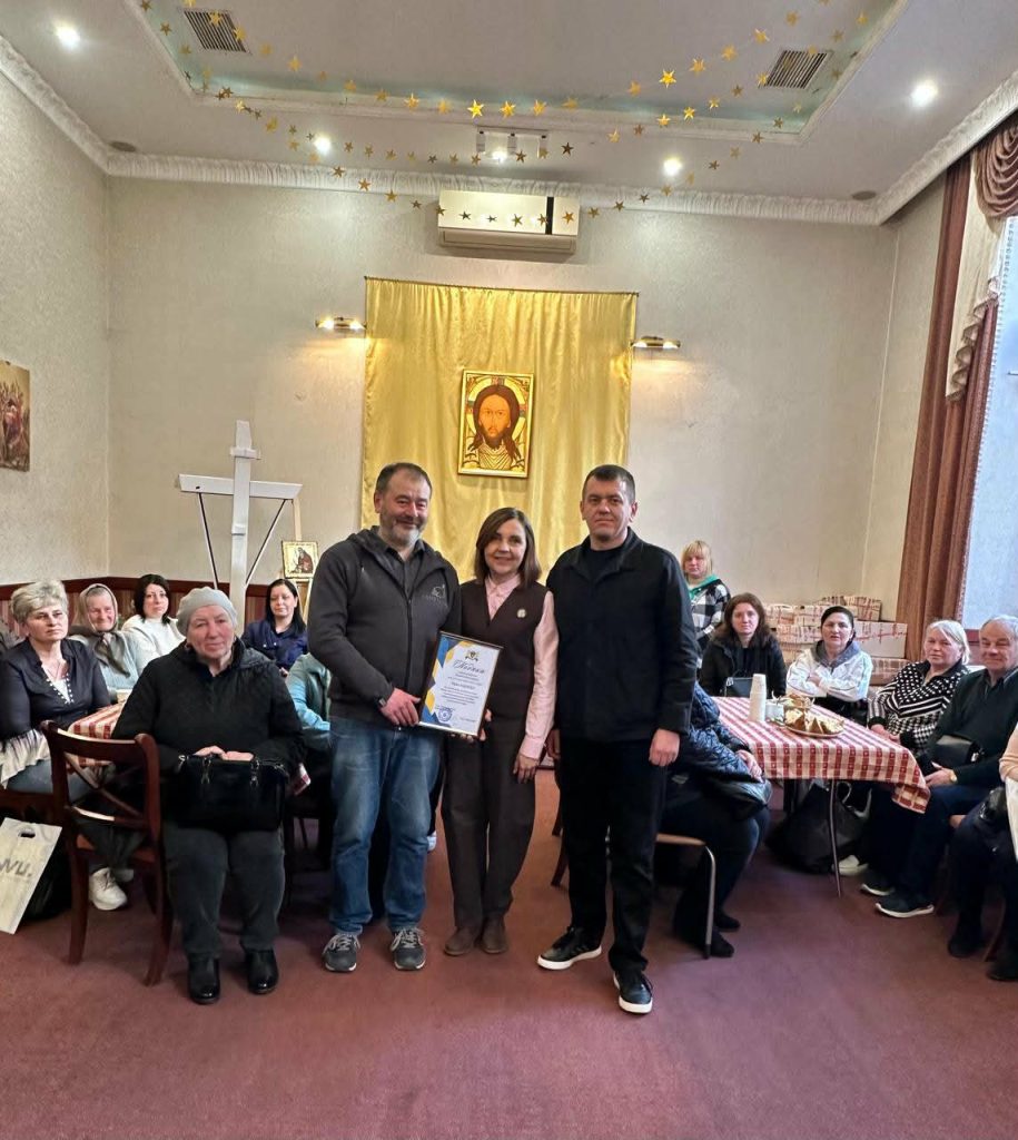 офіси підтримки, фотозвіт