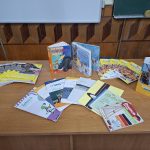 Заклади освіти Кам’янка-Бузької громади отримали поповнення бібліотечних фондів